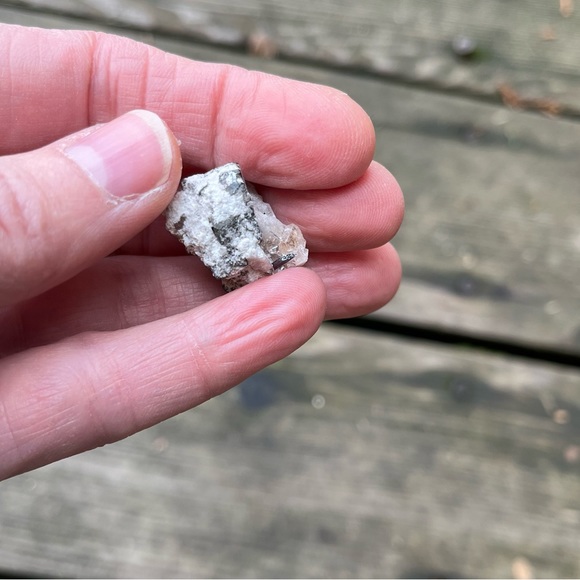 Sherry Topaz Crystals Cluster In Matrix - Picture 16 of 17